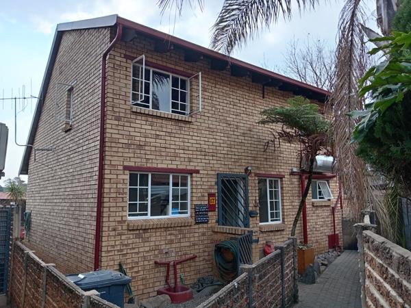 2 Bedroom Duplex