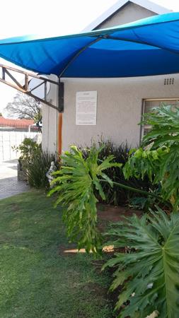 1 Bedroom Garden Cottage