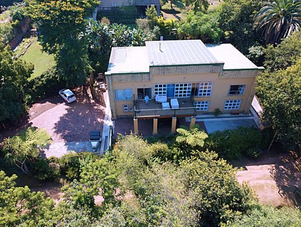 9 Bedroom House