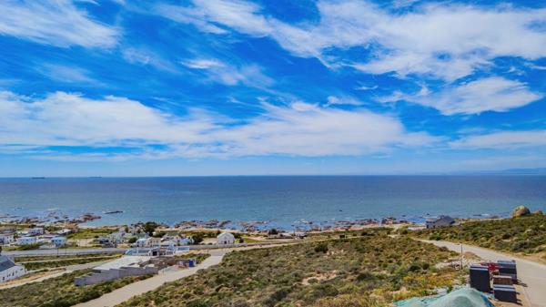 470 m² Land