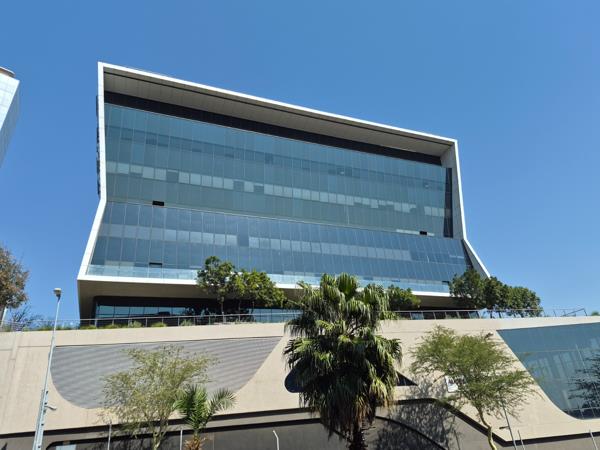 656 m² Commercial space