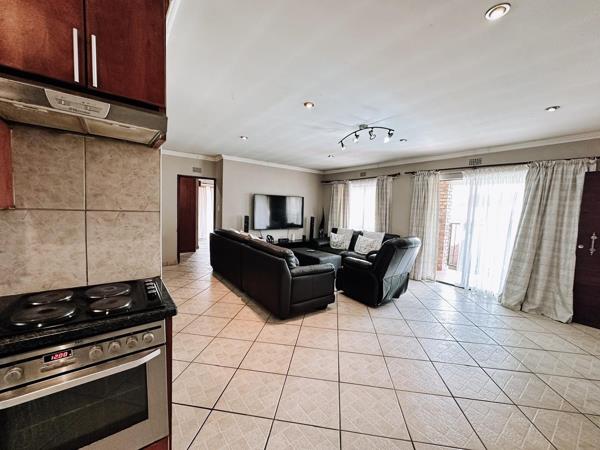 3 Bedroom Apartment