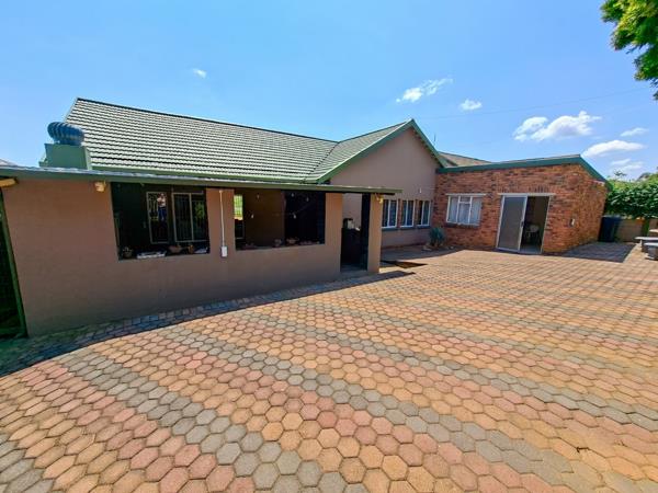 3 Bedroom Simplex