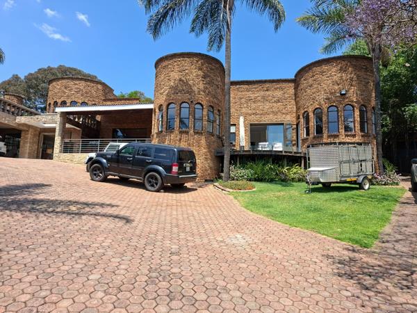 5 Bedroom House