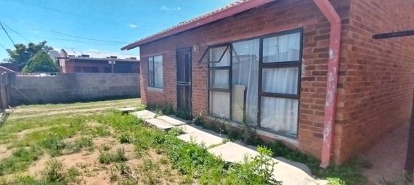 2 Bedroom House