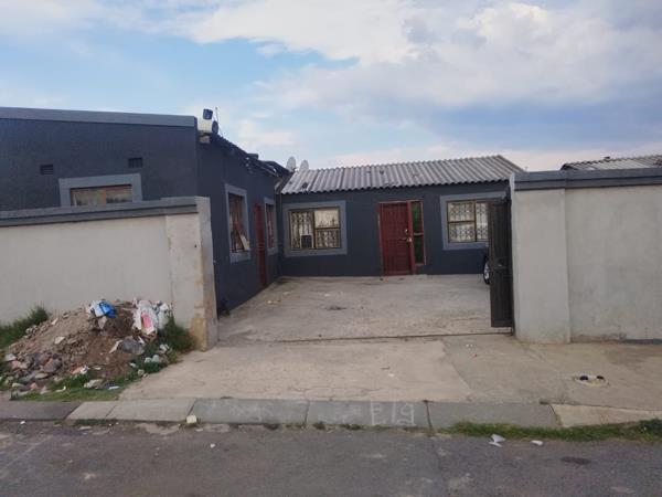 2 Bedroom House