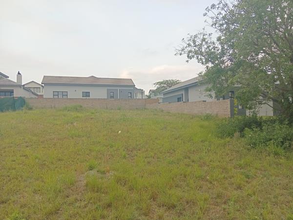 625 m² Land