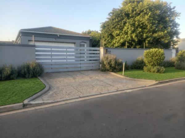 4 Bedroom House