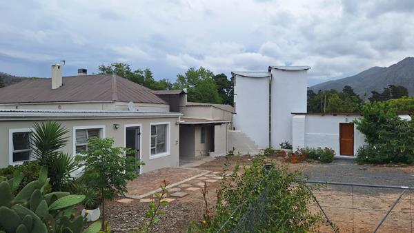 1 Bedroom Garden Cottage