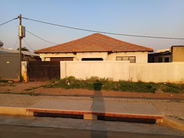 2 Bedroom House