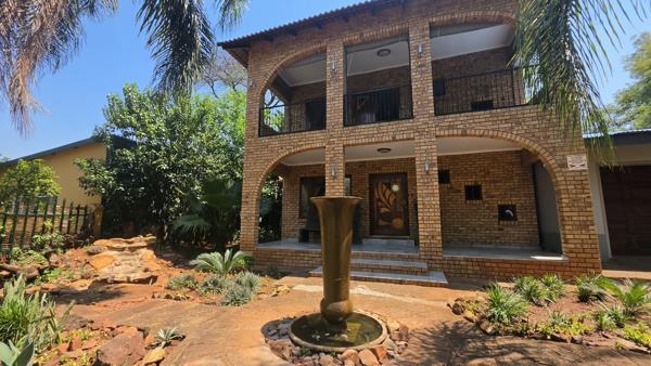 6 Bedroom House