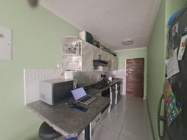 2 Bedroom Duplex