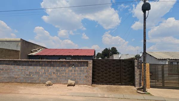 2 Bedroom House