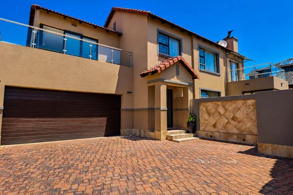 4 Bedroom Duplex
