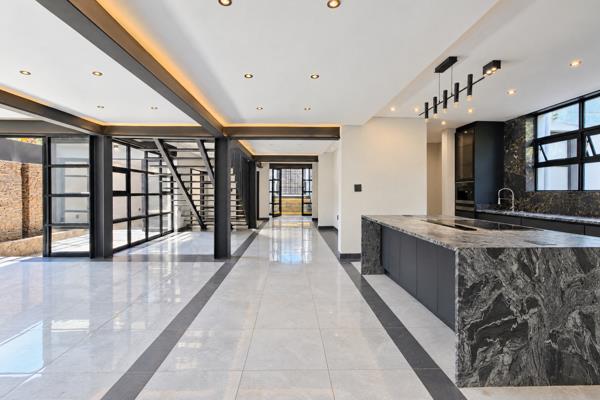 6 Bedroom House