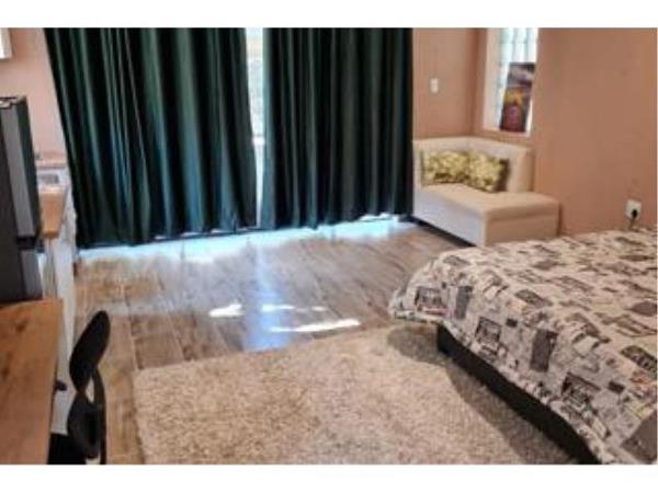 1 Bedroom Garden Cottage
