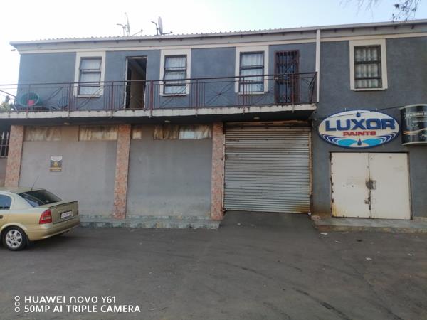 200 m² Commercial space