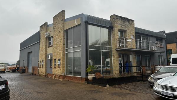 604 m² Commercial space