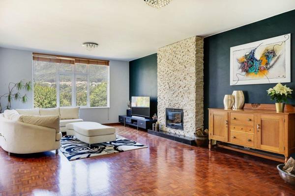 4 Bedroom Apartment