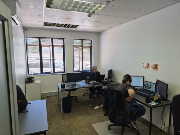 170 m² Office Space