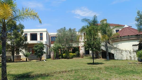 8 Bedroom House