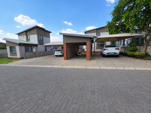 3 Bedroom Townhouse