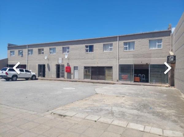 504 m² Retail Space
