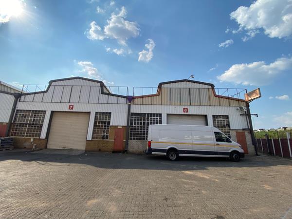 558 m² Industrial space