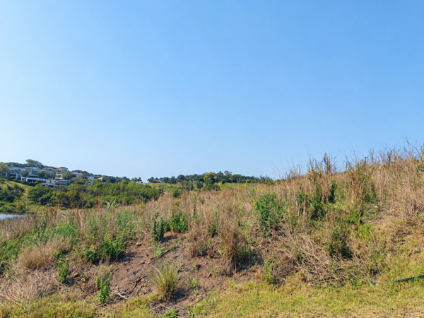 634 m² Land