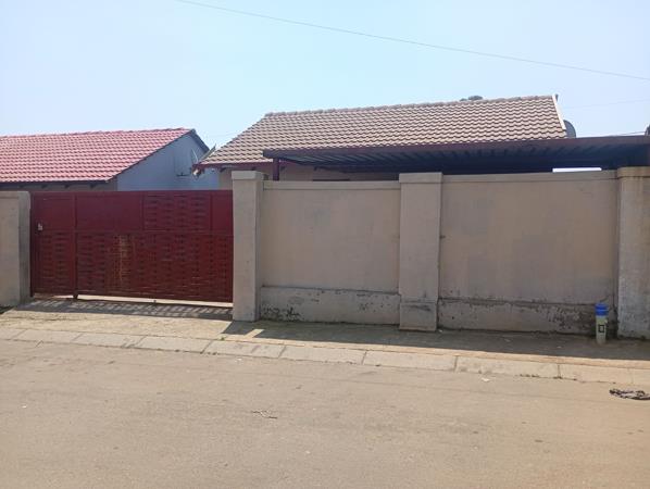 2 Bedroom House