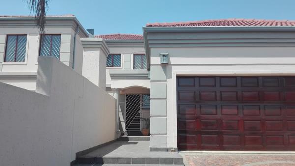 4 Bedroom Townhouse