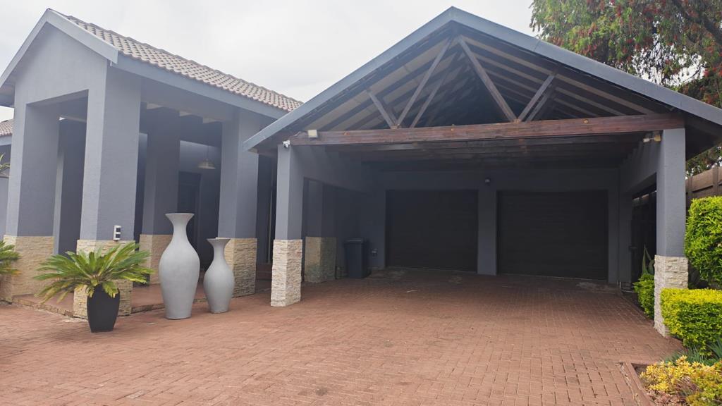 4 Bedroom House