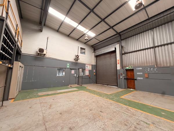 440 m² Industrial space