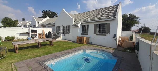 3 Bedroom Townhouse