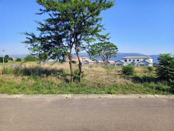 541 m² Land