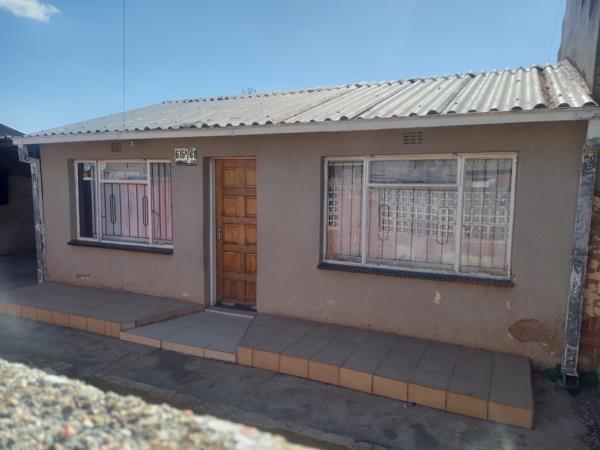 2 Bedroom House