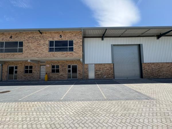 462.2 m² Industrial space