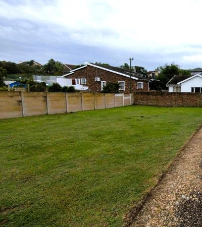 351 m² Land