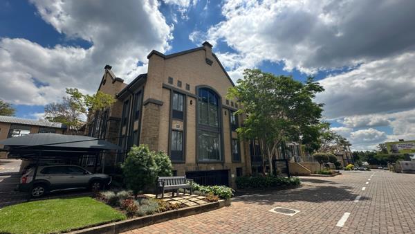 648 m² Commercial space