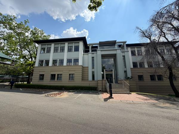 1 276 m² Commercial space