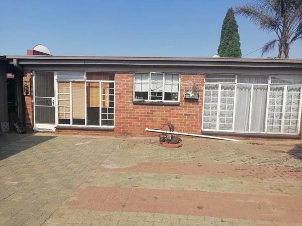 1 Bedroom Garden Cottage