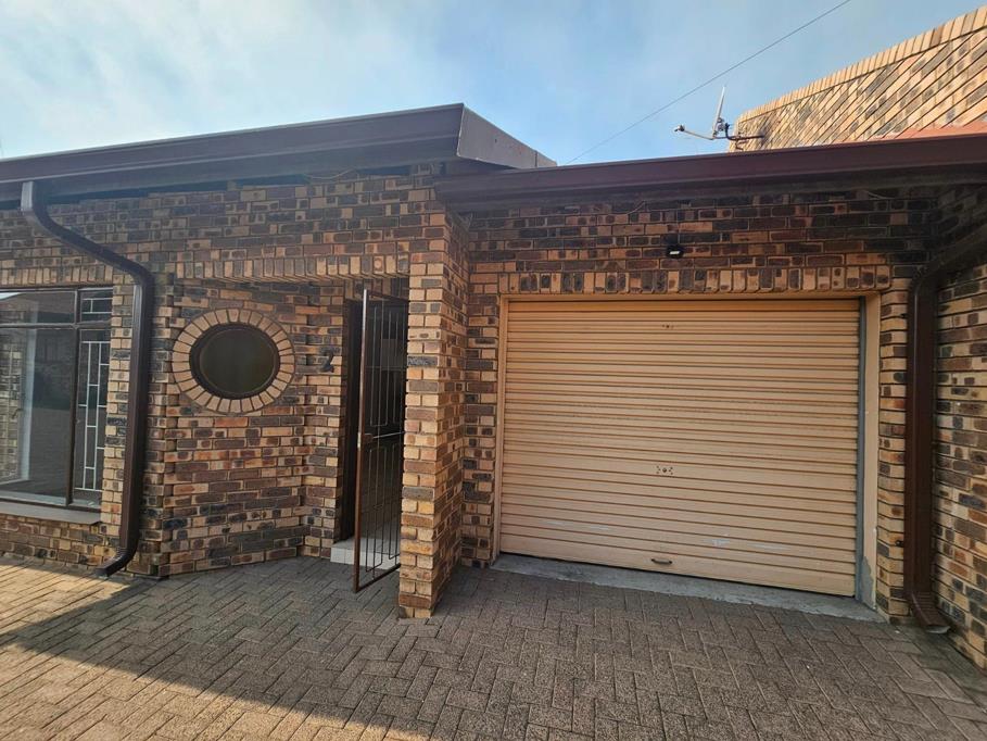 2 Bedroom Townhouse