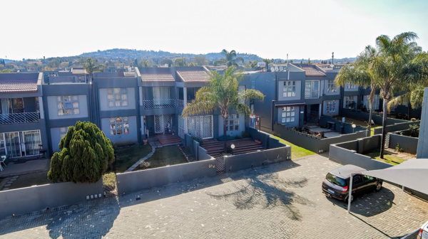 3 Bedroom Townhouse