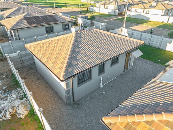2 Bedroom House