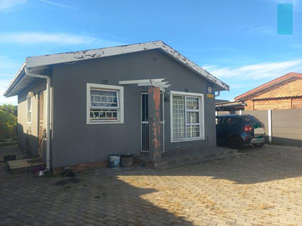2 Bedroom House