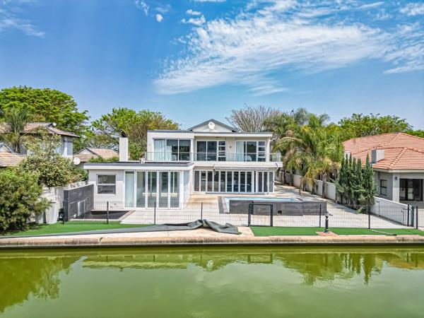 5 Bedroom House