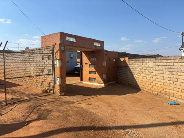 1 Bedroom House