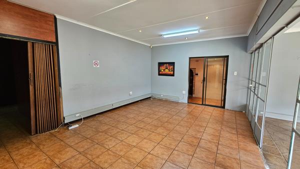 262 m² Office Space