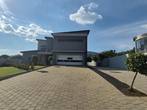 4 Bedroom House for sale in Gateway Manor Estate | T5660643 | Private ...