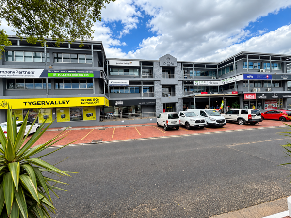 331 m² Commercial space
